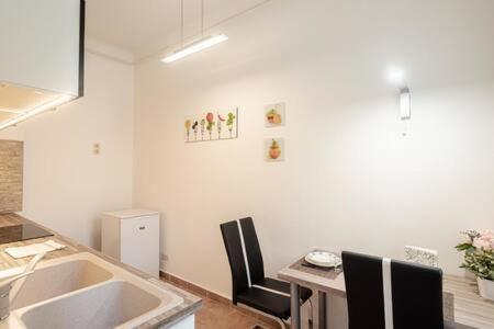 Nice Apartment In The Center 布达佩斯 外观 照片